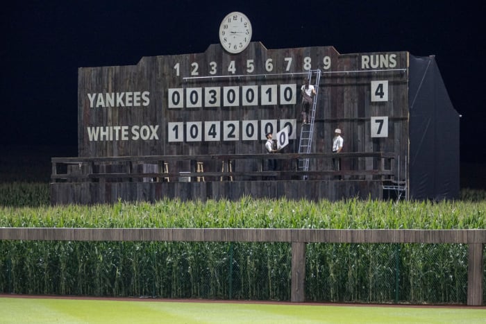 field-of-dreams-scoreboard